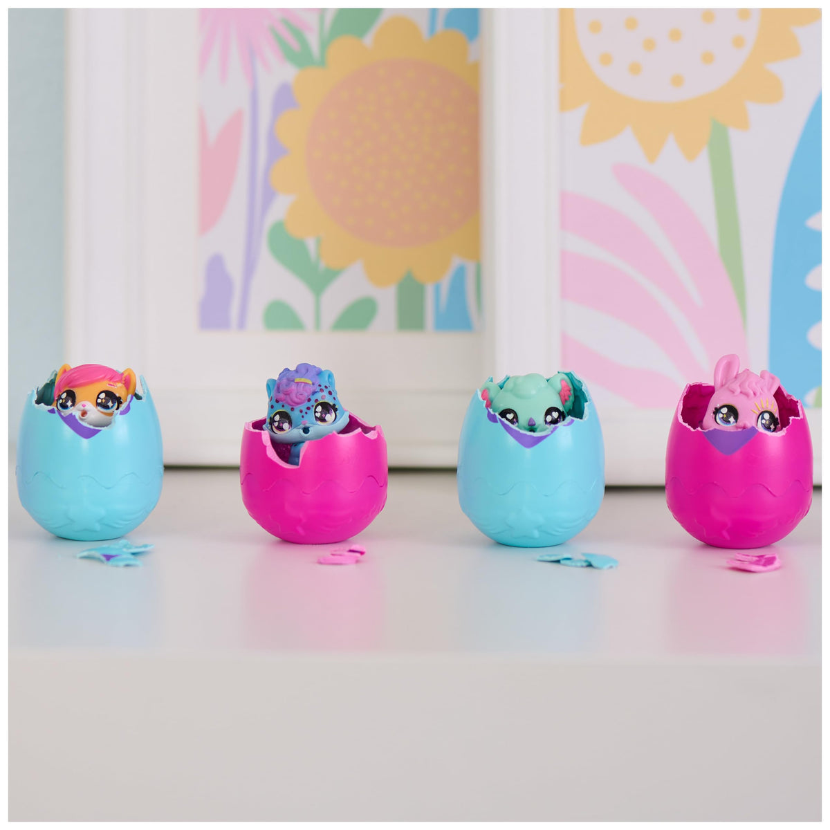 Hatchimals Alive party favors pack to delight guests at events.