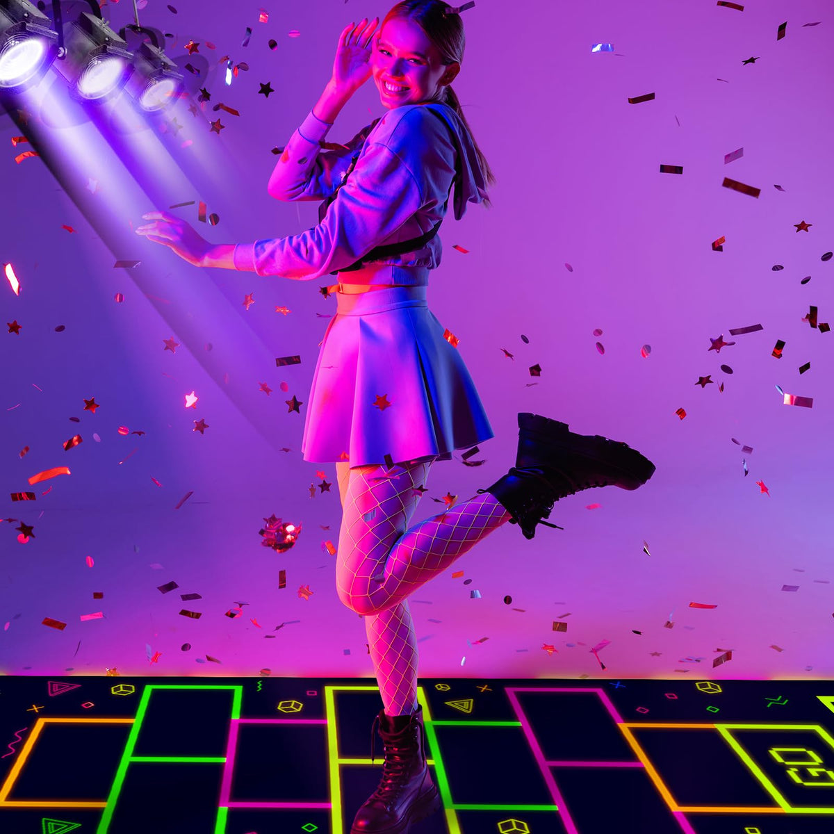 Haull indoor/outdoor neon rug suits neon-themed parties and stage decor.