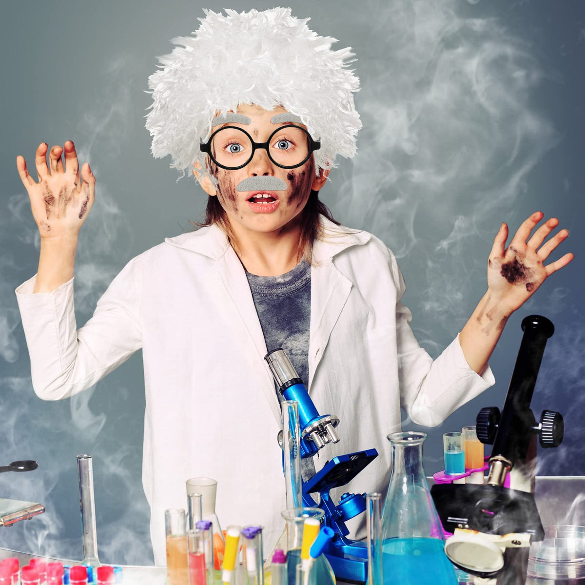 Haysandy scientist lab coat provides durable, lab-inspired look