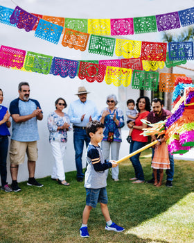 Heartome eight-banner display showcasing vibrant Cinco de Mayo decor