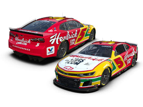 Hendrick Motorsports Kyle Larson 1:64 diecast candy finish for display and collection.