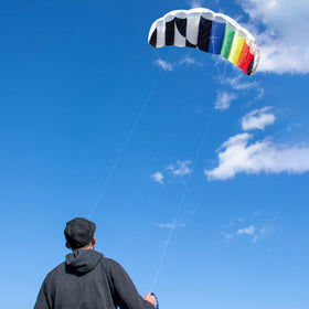 HENGDA KITE foldable kite with carry bag for portability and storage.