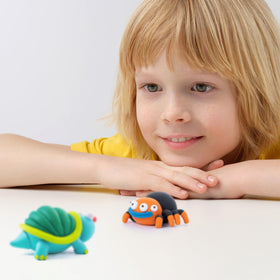 Hey Clay 15 Cans Set kid-friendly packaging simplifies storage and access