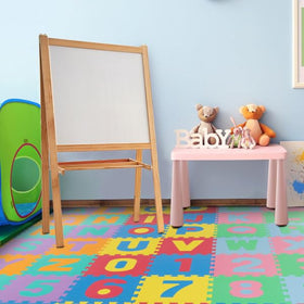 HEY! PLAY! Bright colors stimulate engagement during learning activities.
