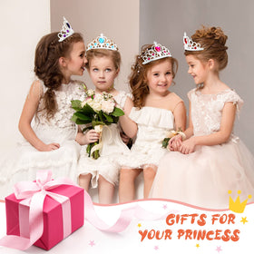 Hinly packaging 30 crowns ready for gifting or party favors