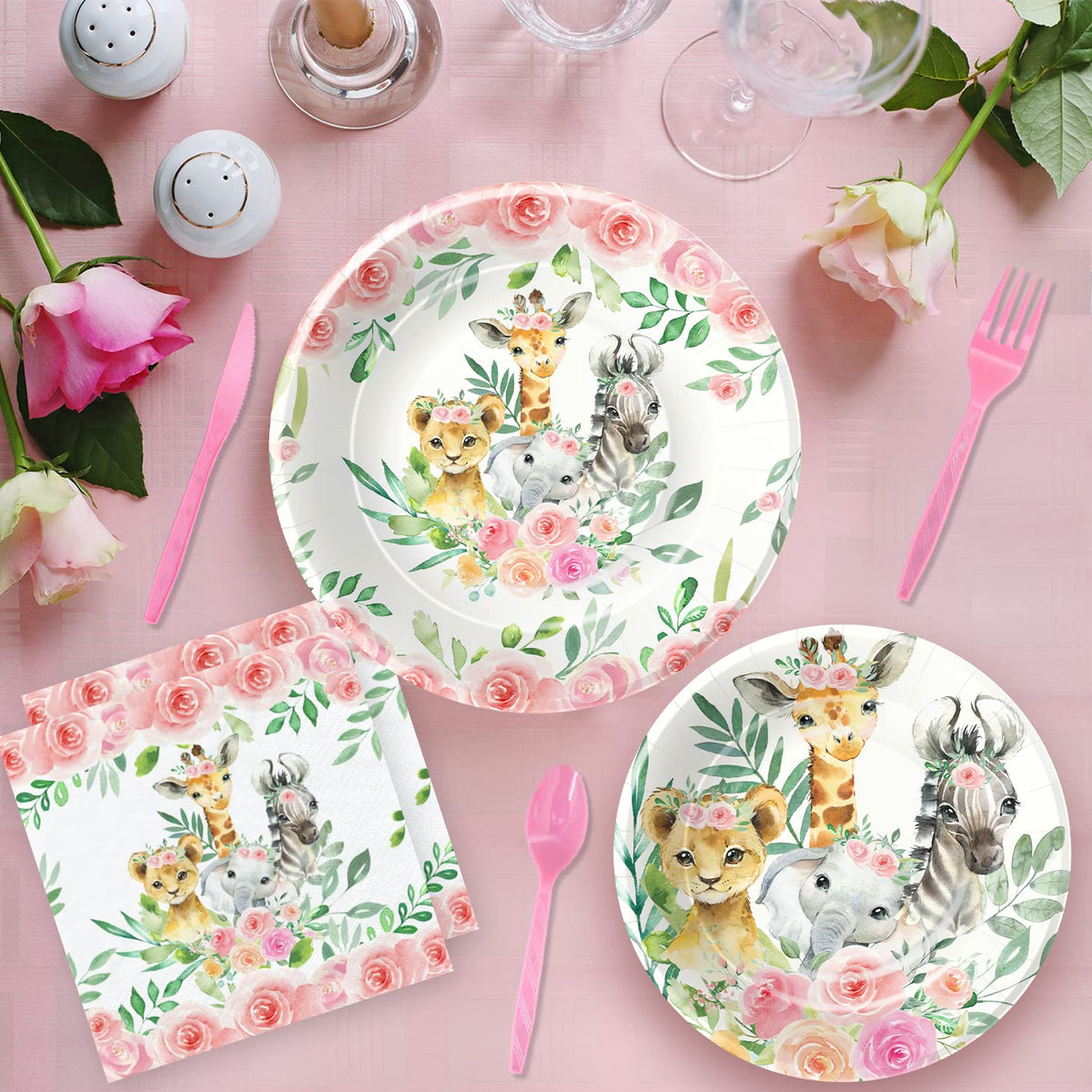 HIPVVILD tablecloth with lion, elephant, giraffe motif for bold jungle vibes
