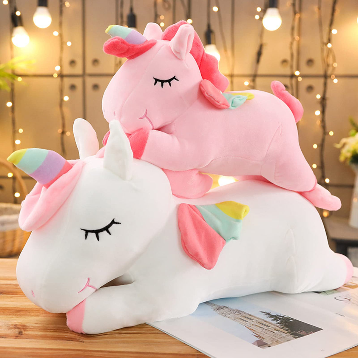 Hitoshe pink unicorn pillow adapts to different sizes for versatile gifting.