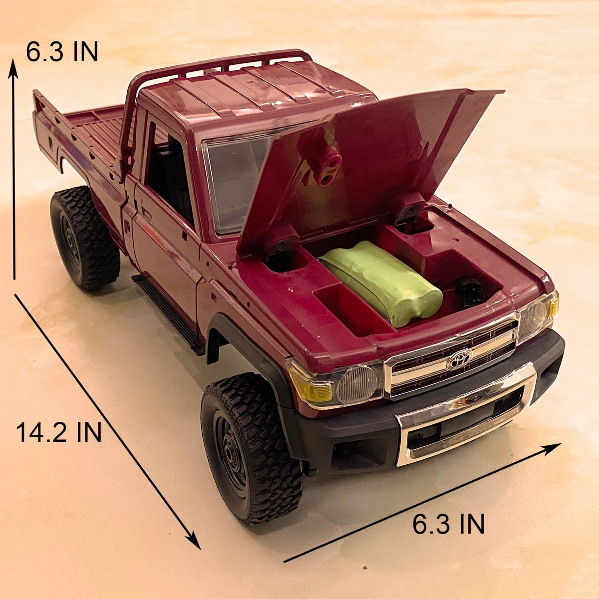 HLSFWDRIVE remote control layout shows precise 2.4 GHz handling.