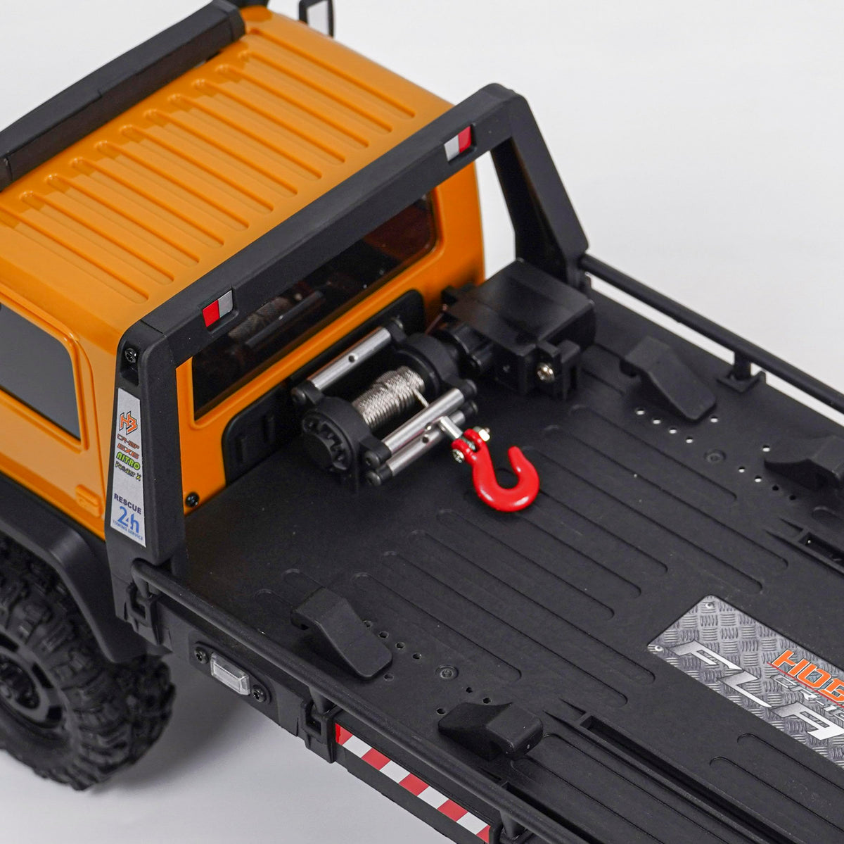 Oil-filled shocks deliver smoother handling on uneven surfaces.