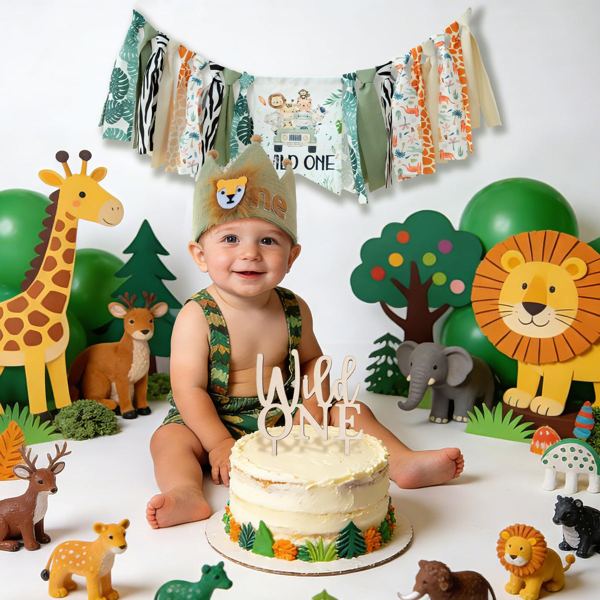 HODIHIWI Wild One party photo prop boosts memories.