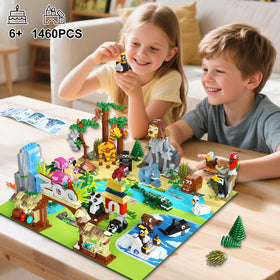 HOGOKIDS Panda enclosure scene – inviting habitat for pretend animal care.