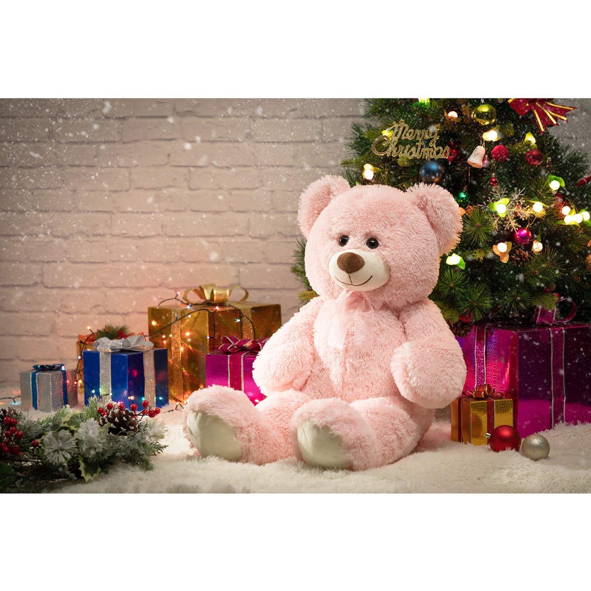 HollyHOME 36-inch bear—perfect gift-ready for kids, partners, or friends.
