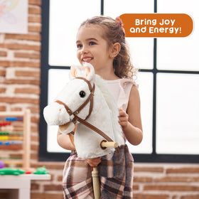HollyHOME durable leather reins ensure comfortable control during play.