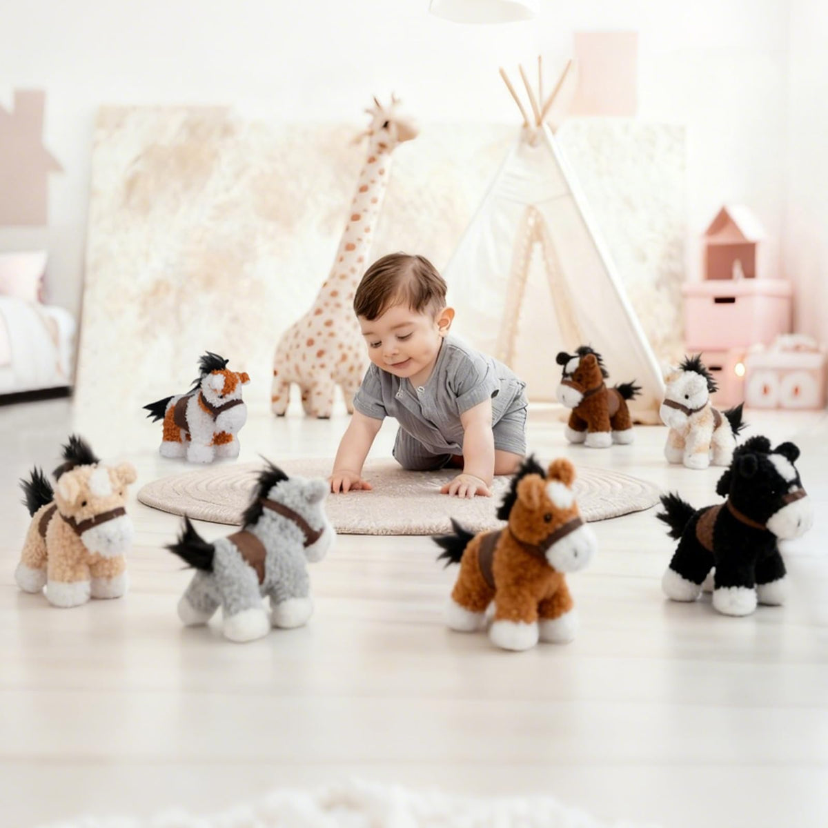 HollyHOME horse with saddle design plush with eye-catching saddle.