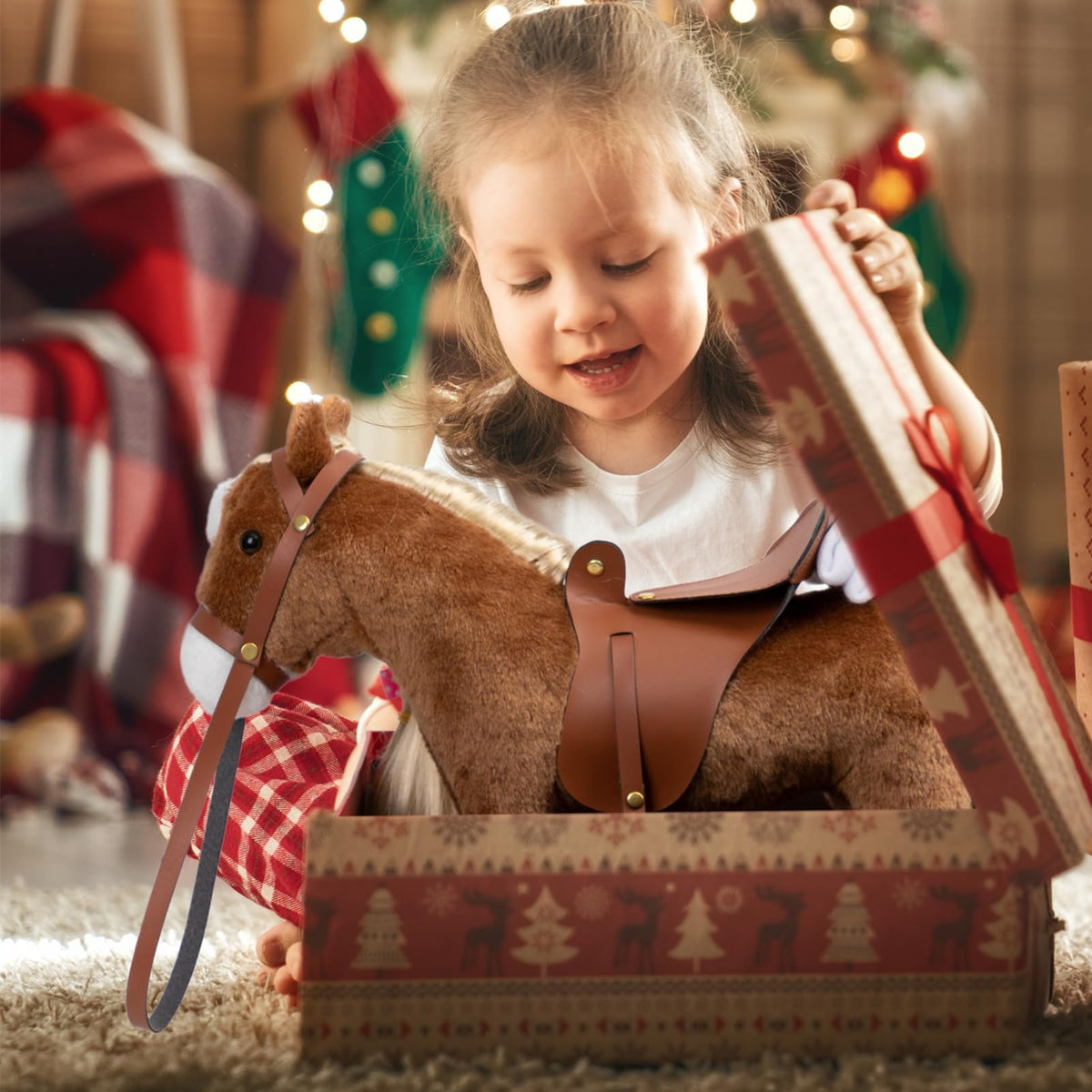 HollyHOME leather saddle detail adds realistic charm for pretend rides.