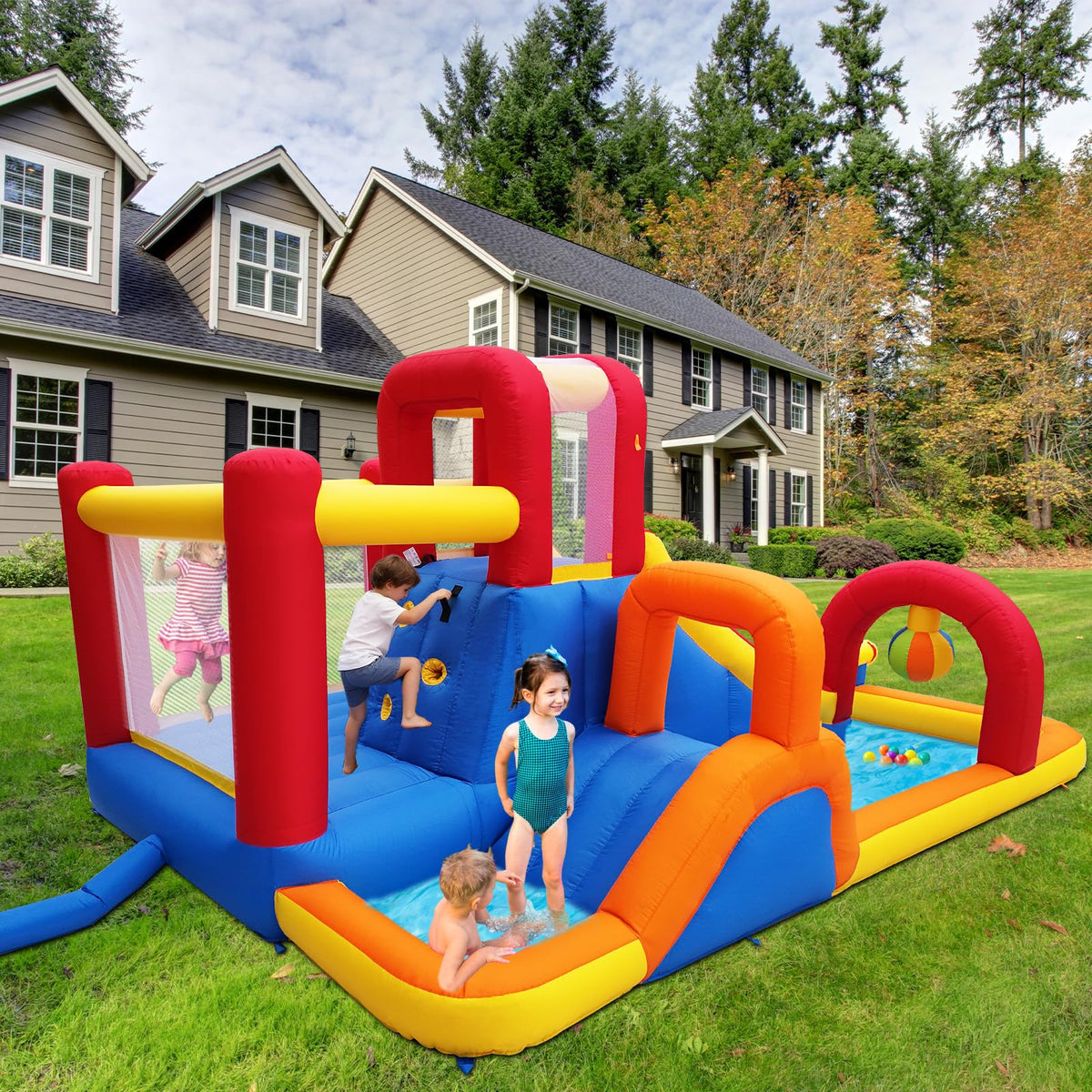 Hongcoral obstacle course with climbing wall promotes coordination and teamwork.