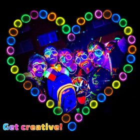 HONLYNE glow sticks become bracelets or necklaces for party accents.