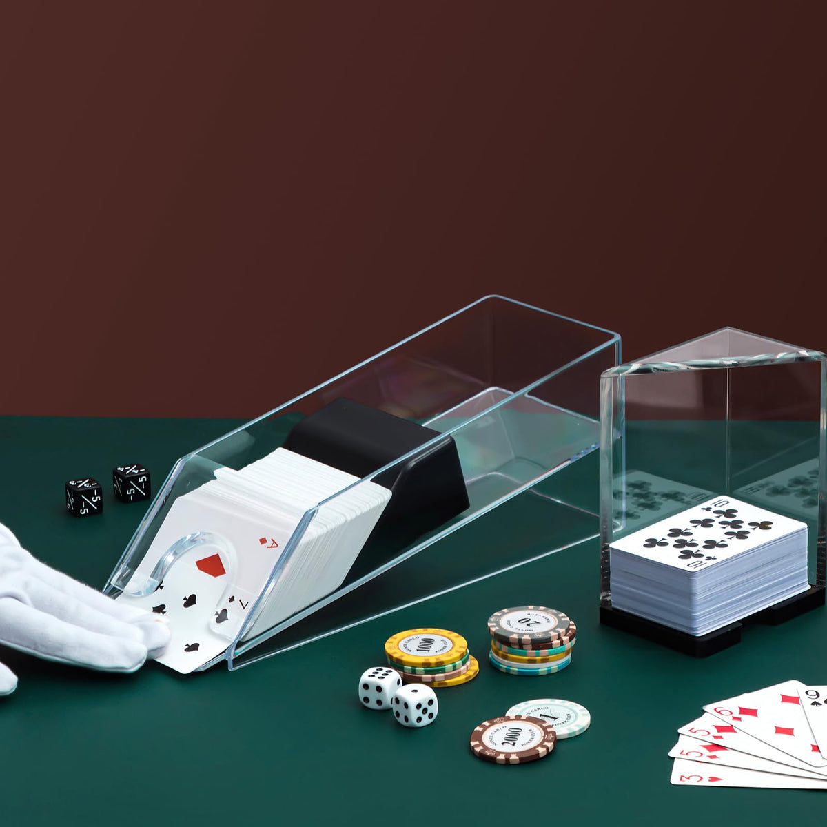 Honoson blackjack dealer accessory ideal for home games and tournaments.