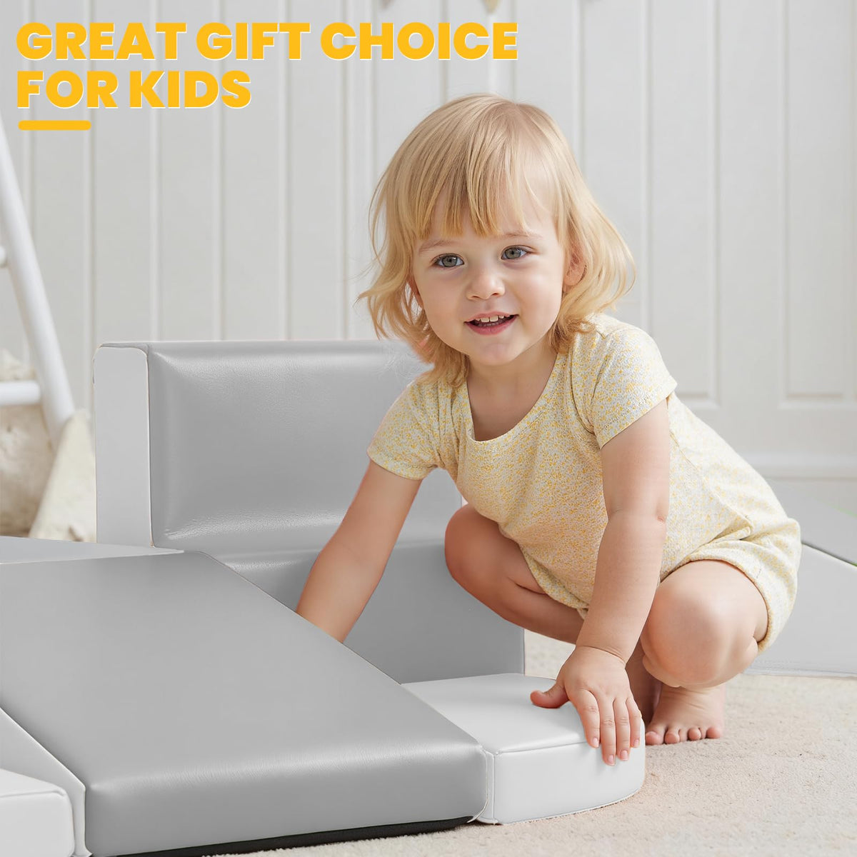 Hoohtoot baby climbing blocks encourage safe landings during exploration.