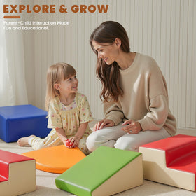 Hoohtoot blocks with Velcro simplify assembly and quick cleanup.