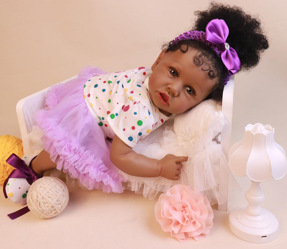 HOOMAI doll wearing newborn-size clothes for outfit variety