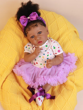 HOOMAI soft-weighted body for authentic handling and cuddling