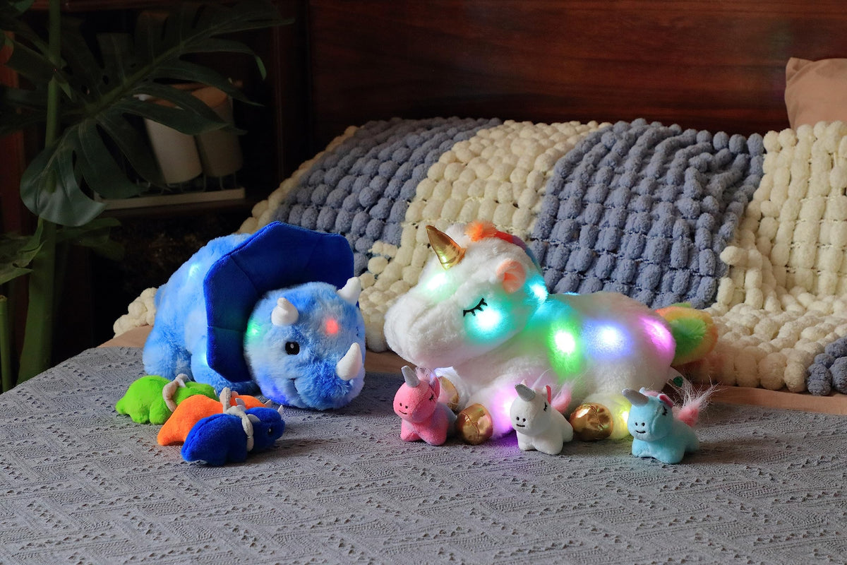 Hopearl LED dinosaur open tummy demo shows interactive reveal.