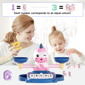HOPEEYE letter cubes help spell simple words during learning