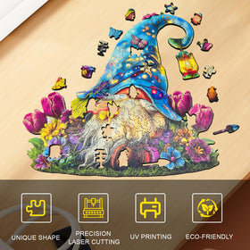 Hopelucr lantern glow adds life to the dreamy garden gnome