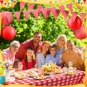 Hortsun picnic party setup with coordinated decor for easy hosting.