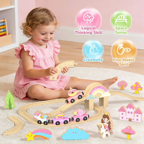 Hot Bee Fairies and Unicorns accessories expand storytelling and pretend play.