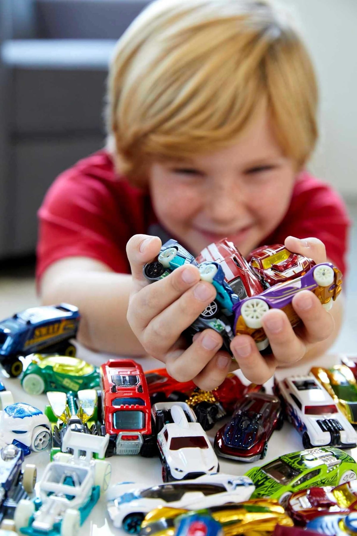 Hot Wheels 50-pack individually packaged cars, ideal for gifting and rewards.