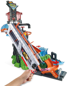 Hot Wheels City Car Wash giant gator jaws spark storytelling