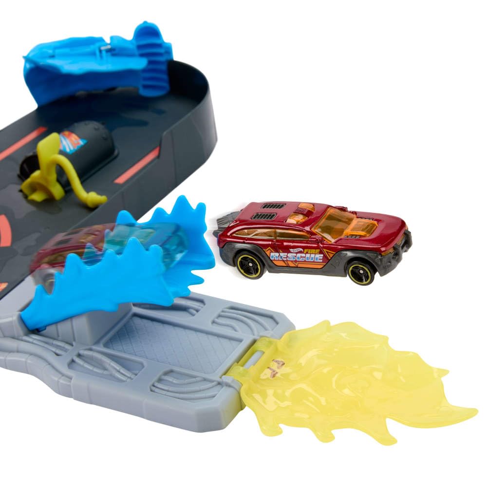 Hot Wheels City Rescue set features 360-degree rotation for flexible route choices.