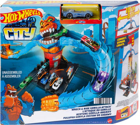 Hot Wheels City Wreck & Ride Gorilla Attack: Gary the gorilla with extendable arms for customizable play.