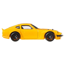 Hot Wheels Fast & Furious 1:64 side-profile trucks show bold color and collectible potential.