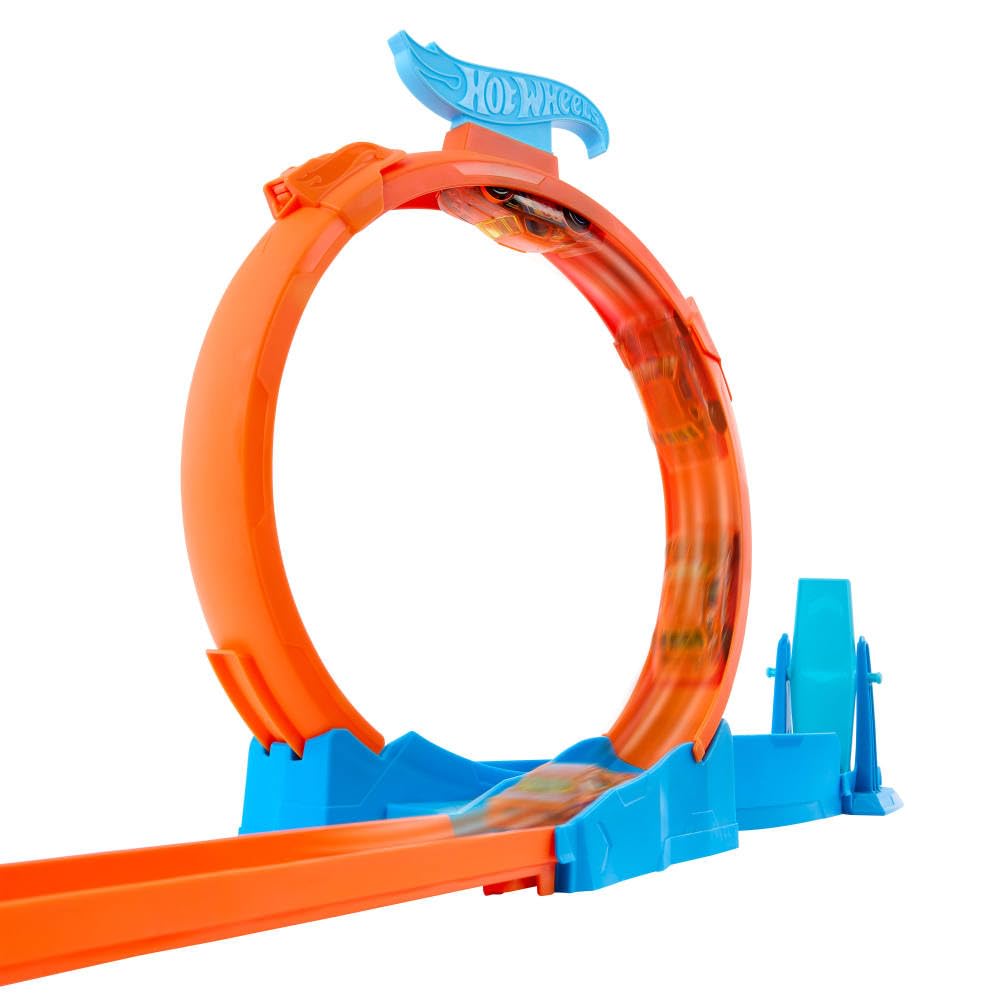 Hot Wheels Speed Snap Track connections enabling quick builds