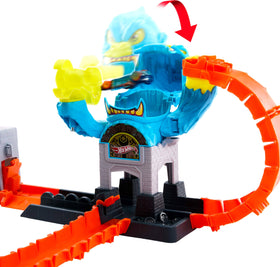 Hot Wheels Speed Snap Track System: easy expansion and flexible layouts for evolving adventures.