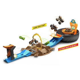 Hot Wheels three monster trucks and three 1:64 vehicles included.
