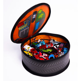 Hot Wheels ZipBin Wheelie track sections extend to create hills and jumps.