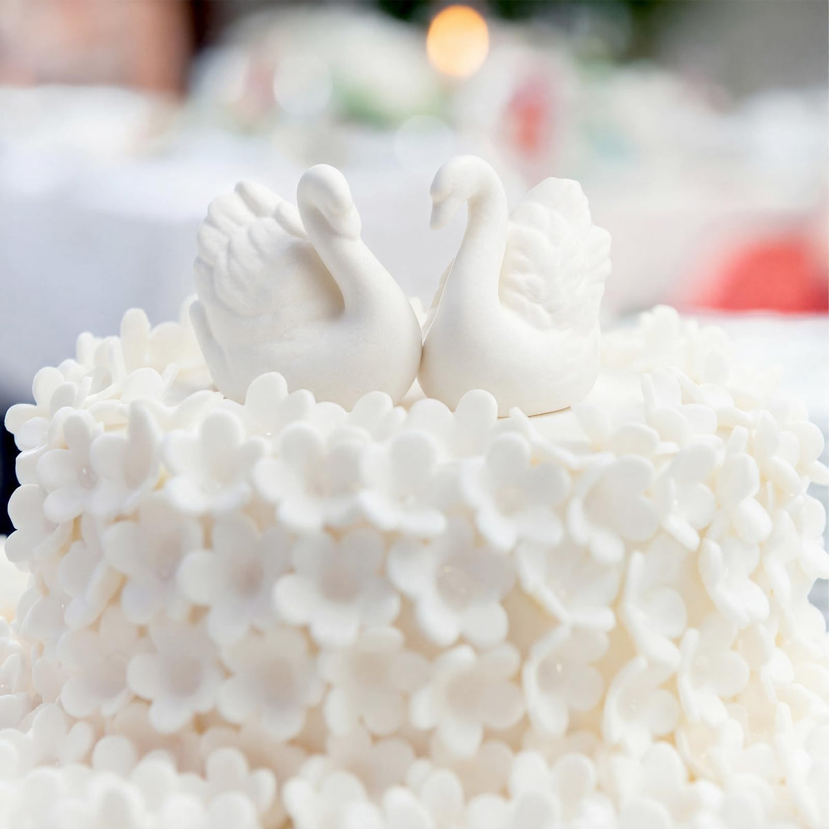 Bridal shower decor with the included stand