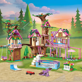 HSANHE tree house-building-set durable-wood-look stands up to everyday play and display.