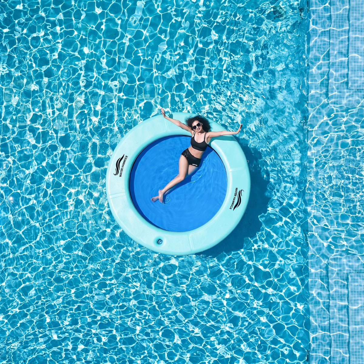 Huatean Home SunChill Float Ring side view shows sturdy handles for easy launch.