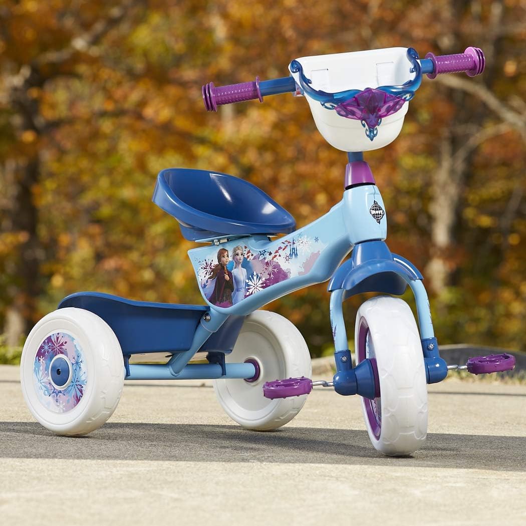 Huffy safe ride design supports preschoolers during family outings.