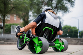 Huffy Green Machine wide rear wheels provide stable drifts and slides.