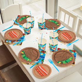 Huorege Ocean cups and straws provide reliable hydration for guests.
