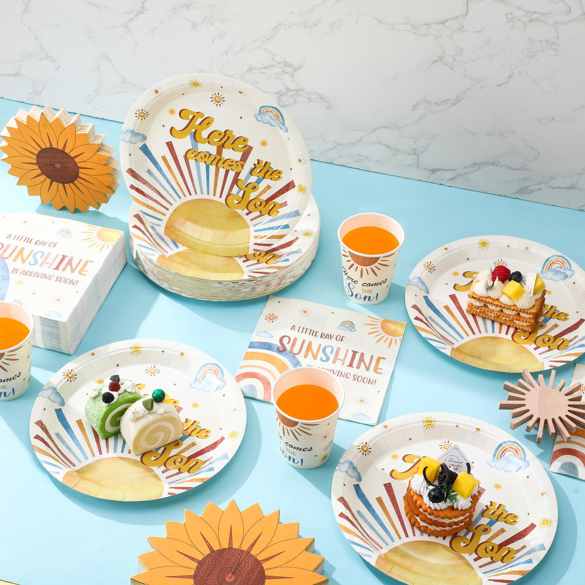 Hushee Here Comes The Son sun-pattern plates brighten outdoor gatherings