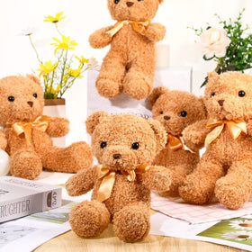 HyDren stuffed bears as table decor and playmates