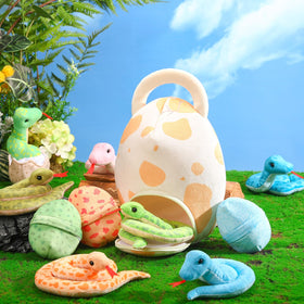 HyDren half eggshell complements egg-pack playtime.