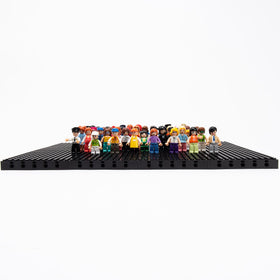 Icyhit easy snap-fit minifigures for quick assembly and play.